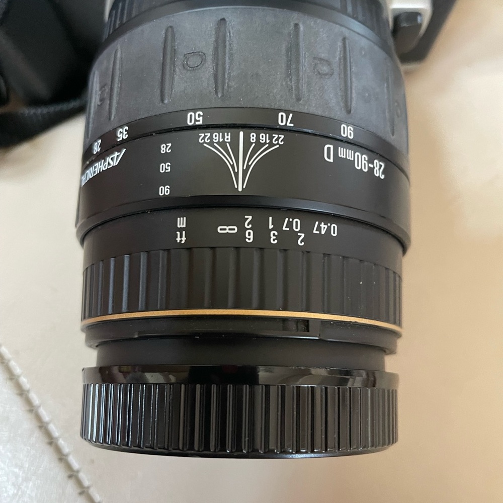 MINOLTA MAXXUM 4 CAMERA & MINOLTA QUANTARAY 28:90mm LENS WITH BAG - Picture 7 of 16